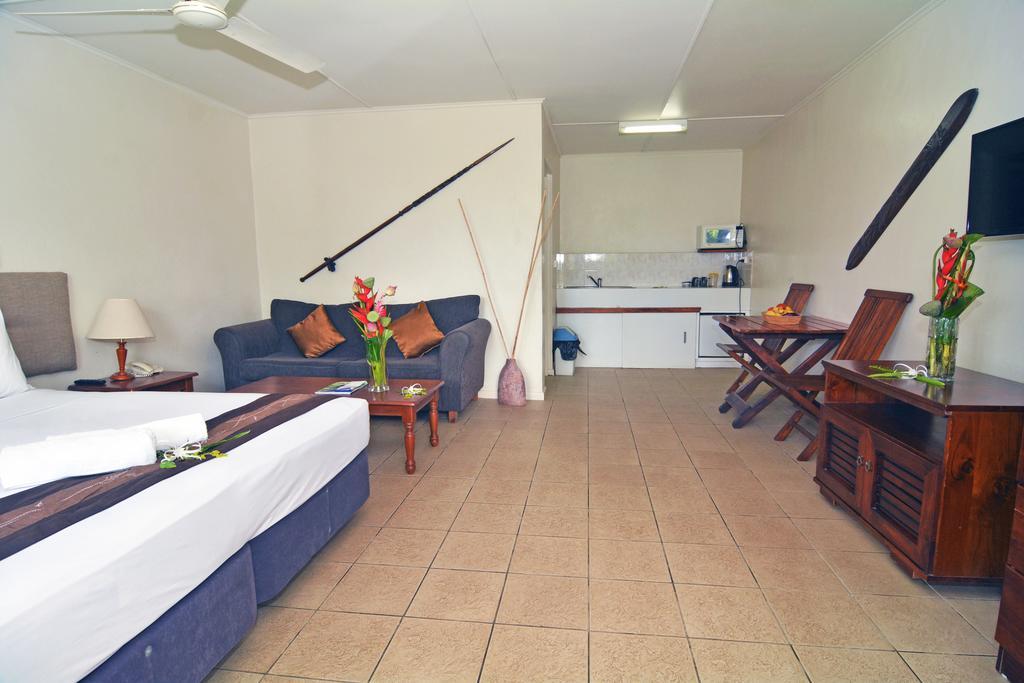 Coconut Palms Resort Vanuatu Port Vila Exterior photo