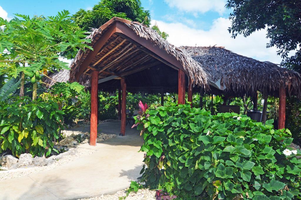 Coconut Palms Resort Vanuatu Port Vila Exterior photo