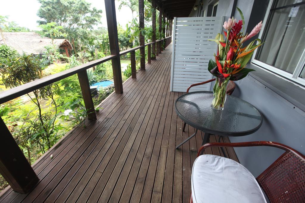 Coconut Palms Resort Vanuatu Port Vila Exterior photo