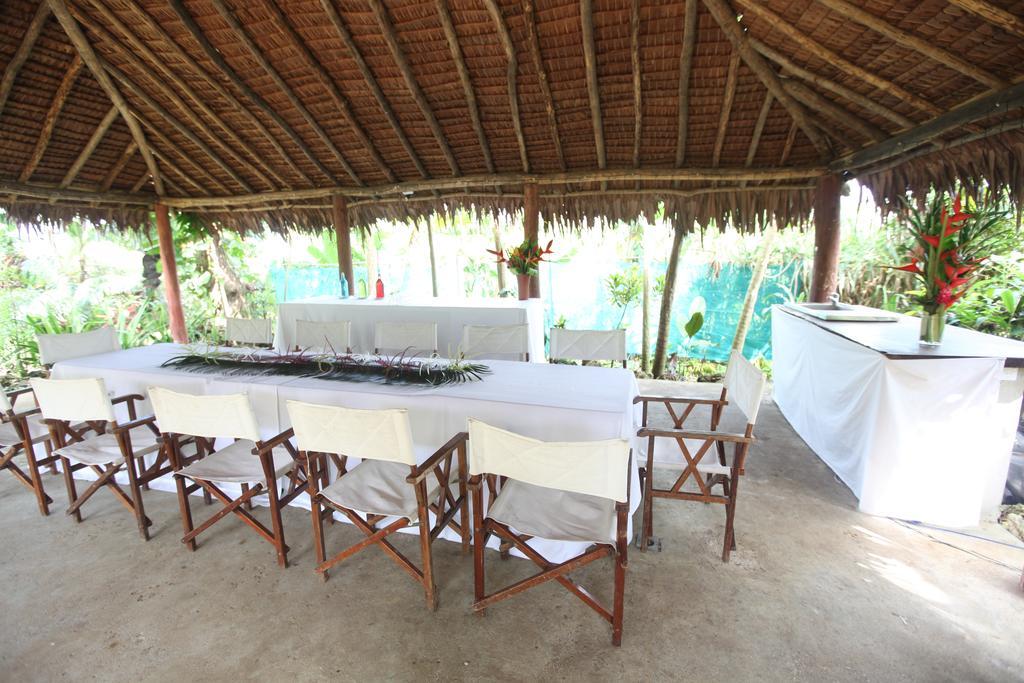 Coconut Palms Resort Vanuatu Port Vila Exterior photo
