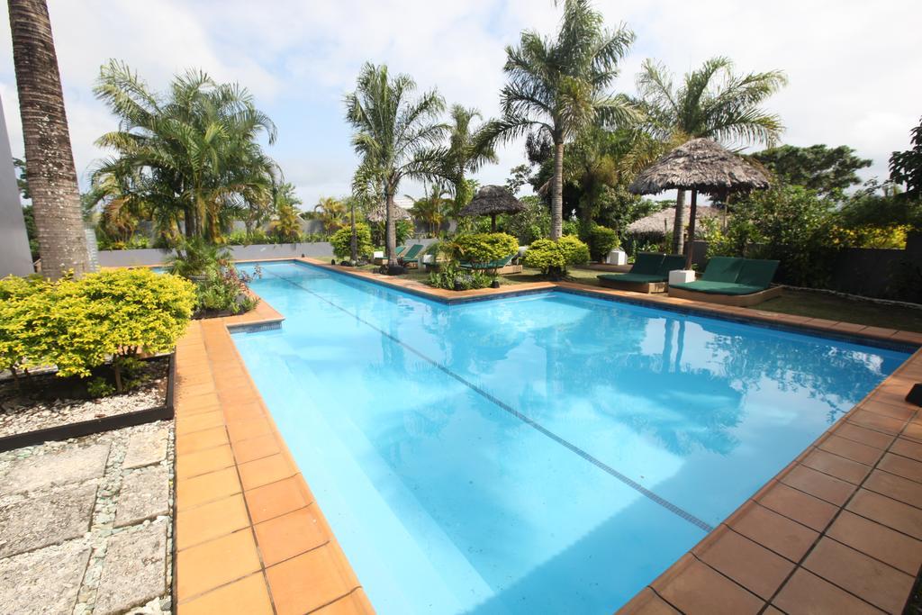 Coconut Palms Resort Vanuatu Port Vila Exterior photo