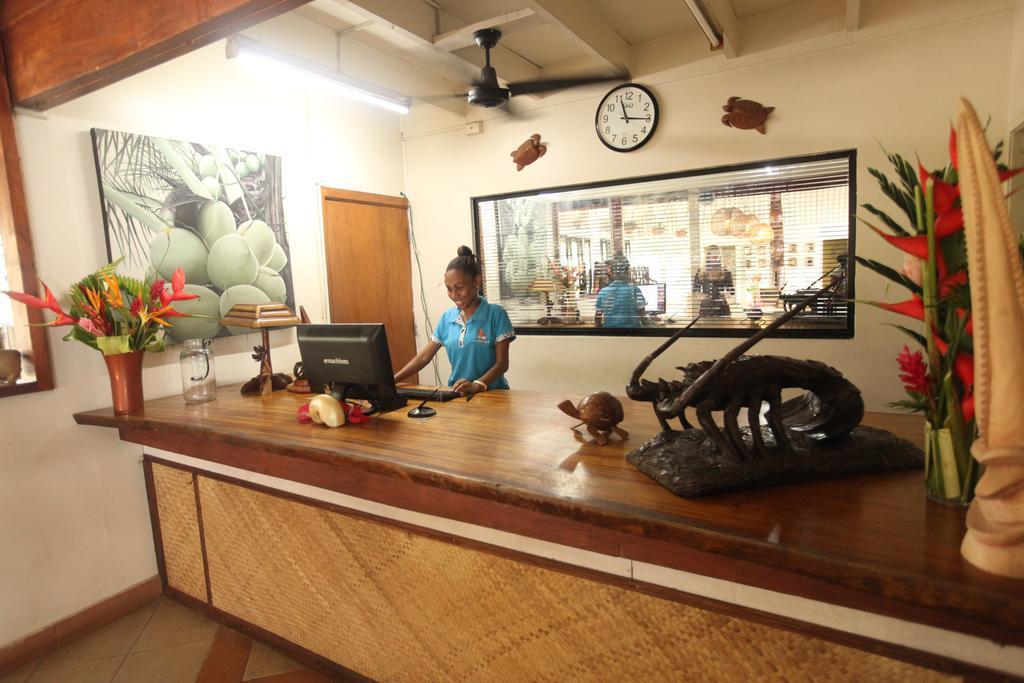 Coconut Palms Resort Vanuatu Port Vila Exterior photo