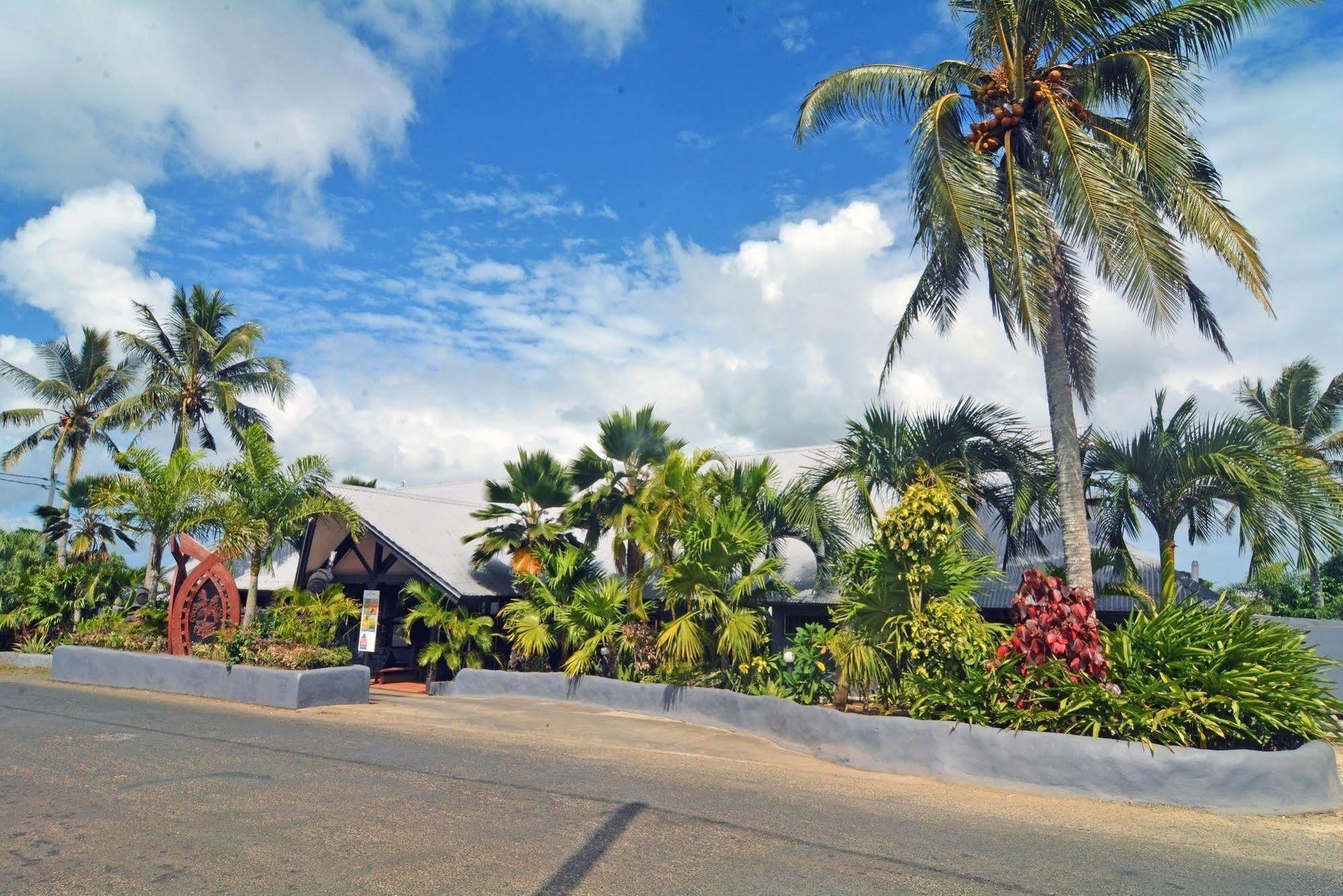 Coconut Palms Resort Vanuatu Port Vila Exterior photo