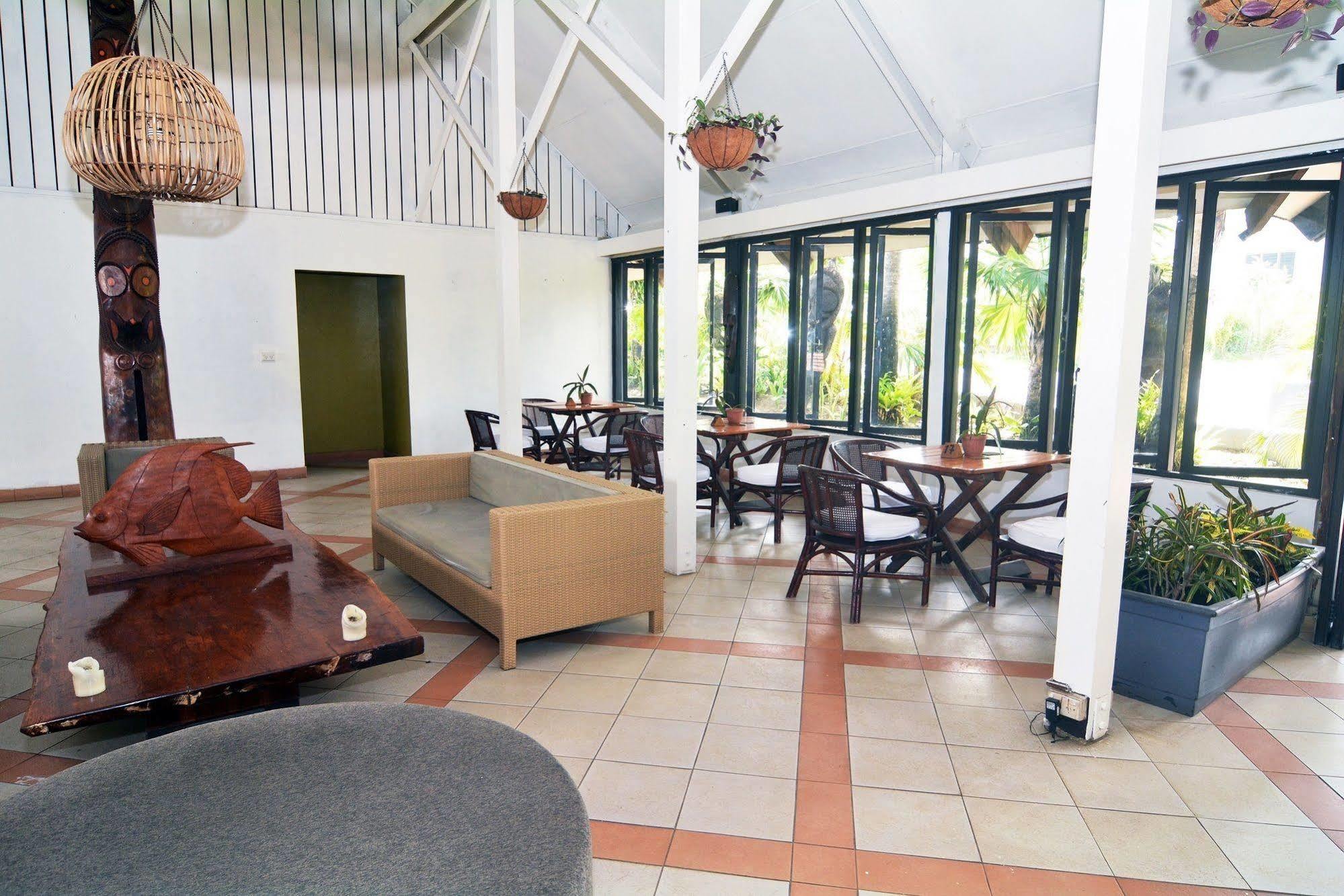 Coconut Palms Resort Vanuatu Port Vila Exterior photo
