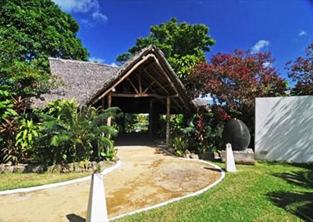 Coconut Palms Resort Vanuatu Port Vila Exterior photo